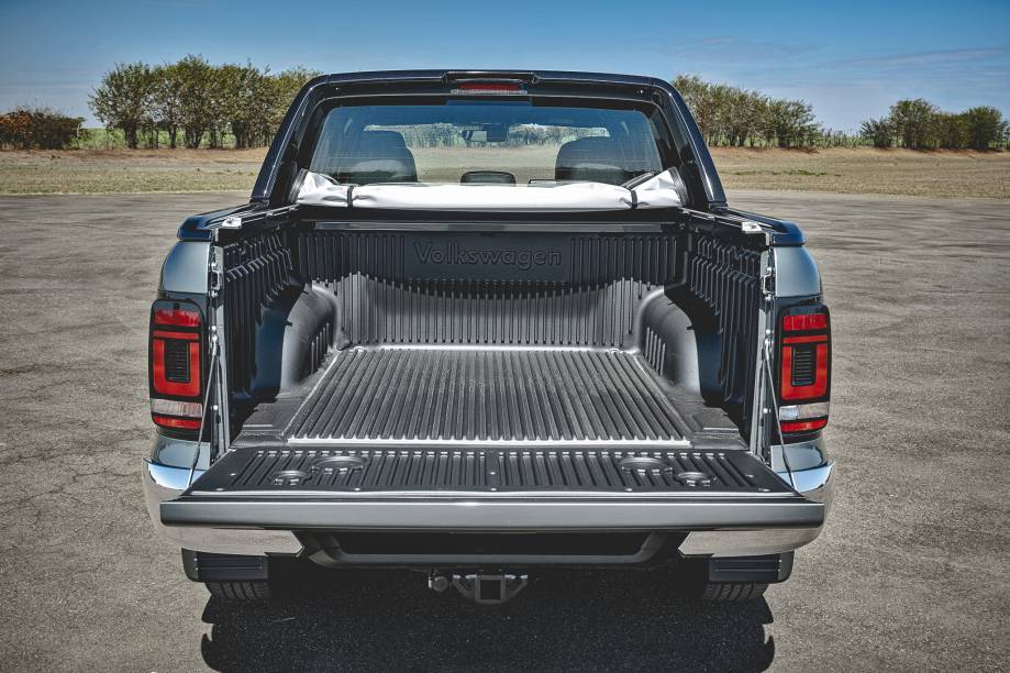 Volkswagen-Amarok-2025-extreme-safer-tag