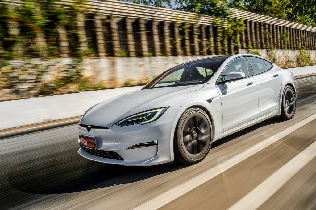 1FLP9221 Tesla Model S Plaid