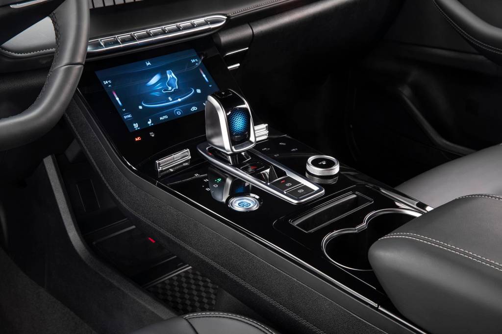 Caoa Chery Tiggo 8 PRO Plug-in Hybrid (7) Caoa Chery Tiggo 8 PRO Plug-in Hybrid