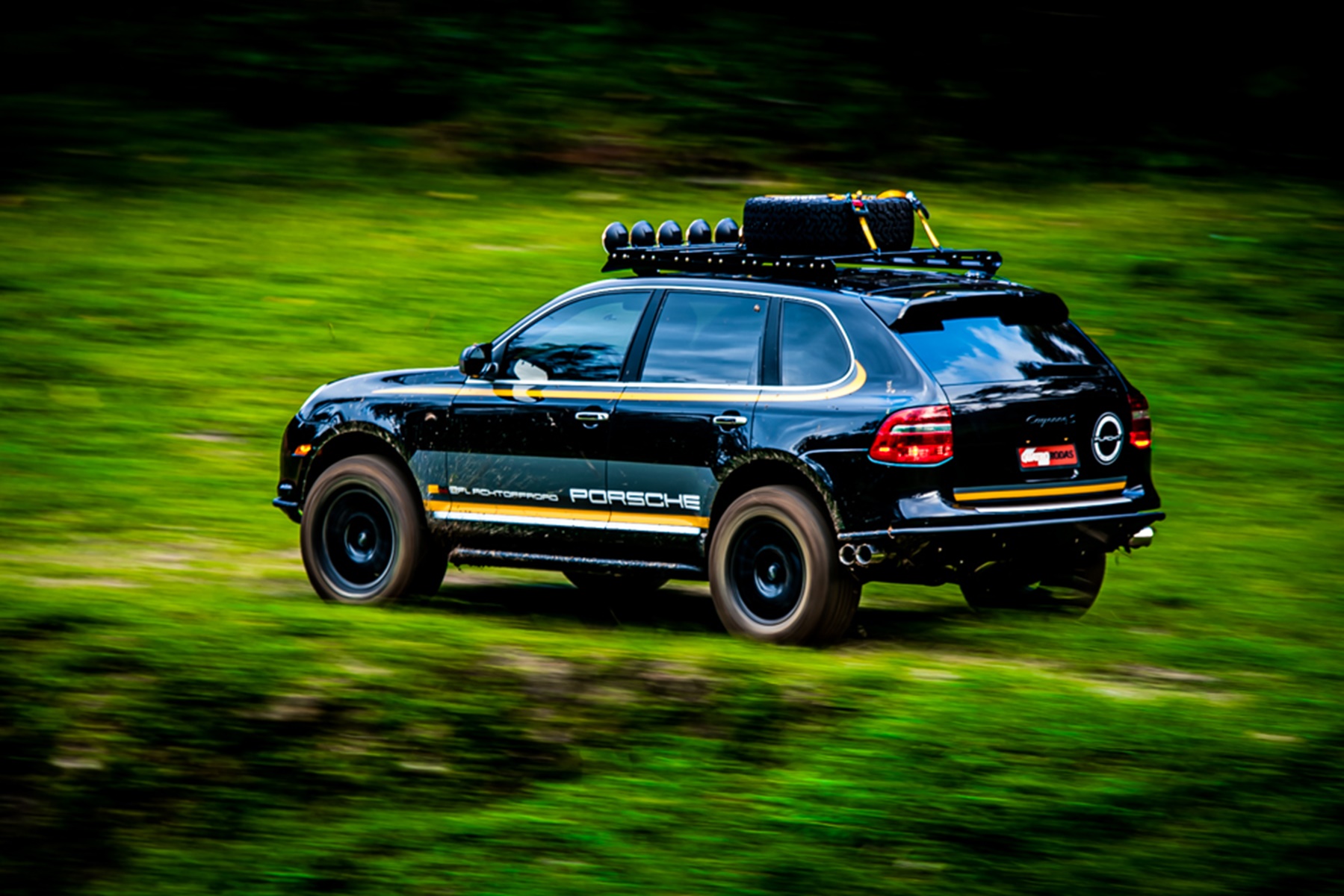 Porsche-Cayenne-S-off-road-11.jpg