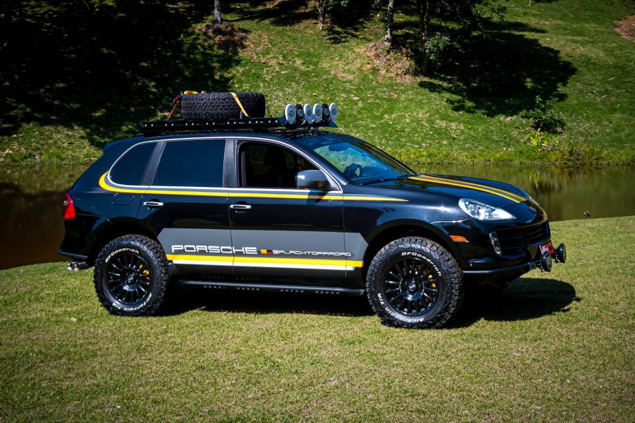 Porsche-Cayenne-S-off-road-3.jpg?quality