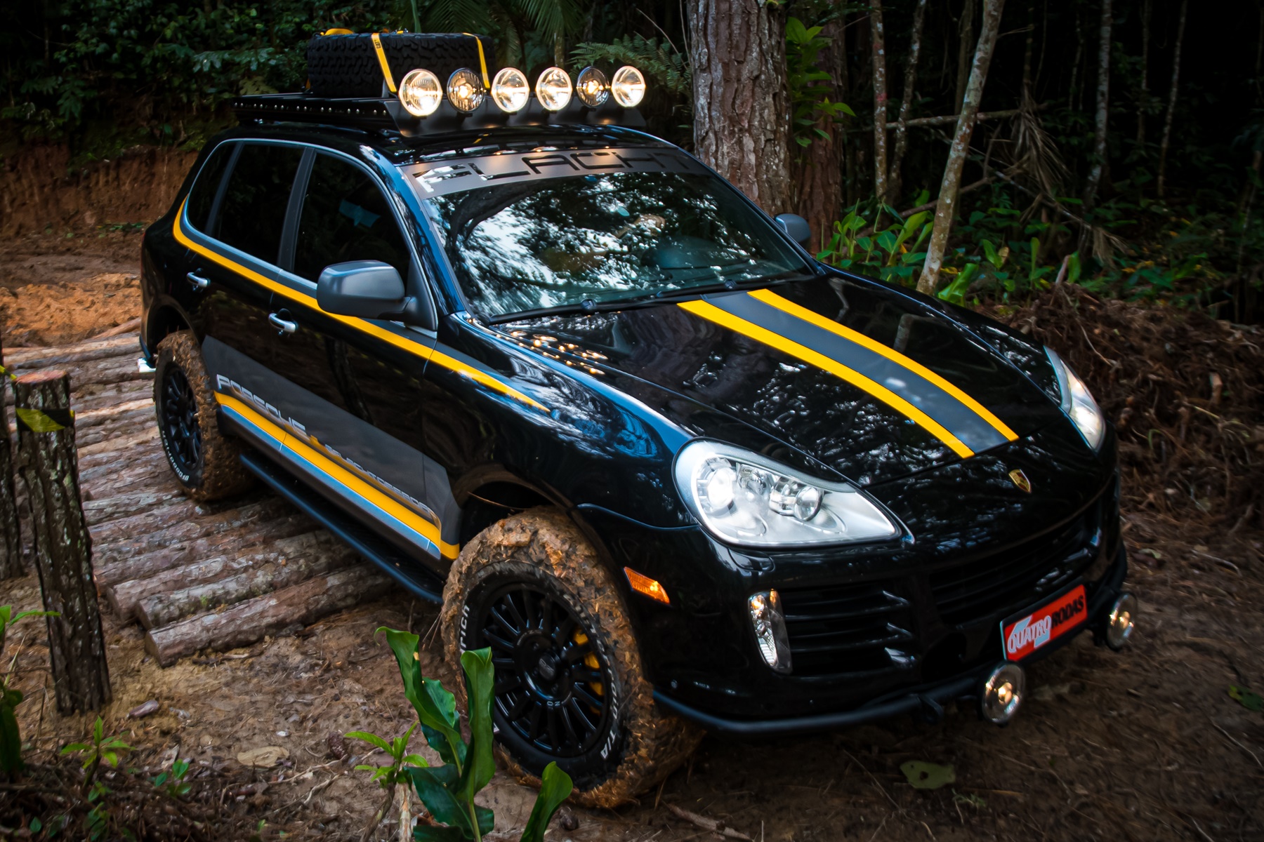 Porsche-Cayenne-S-off-road-8.jpg