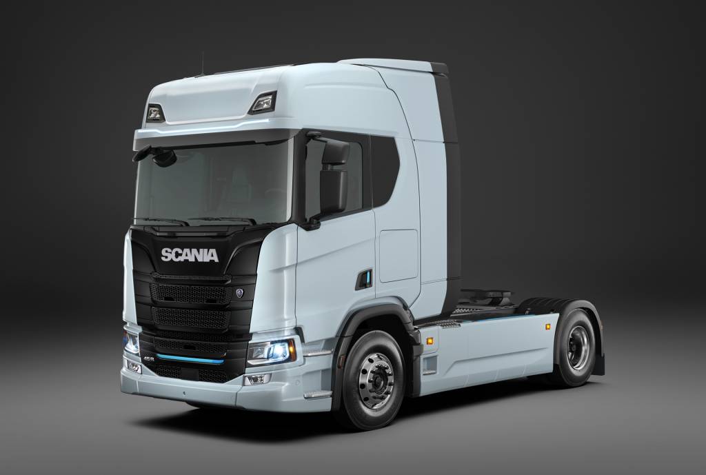 Scania 45 R (1) Scania 45 R (1)