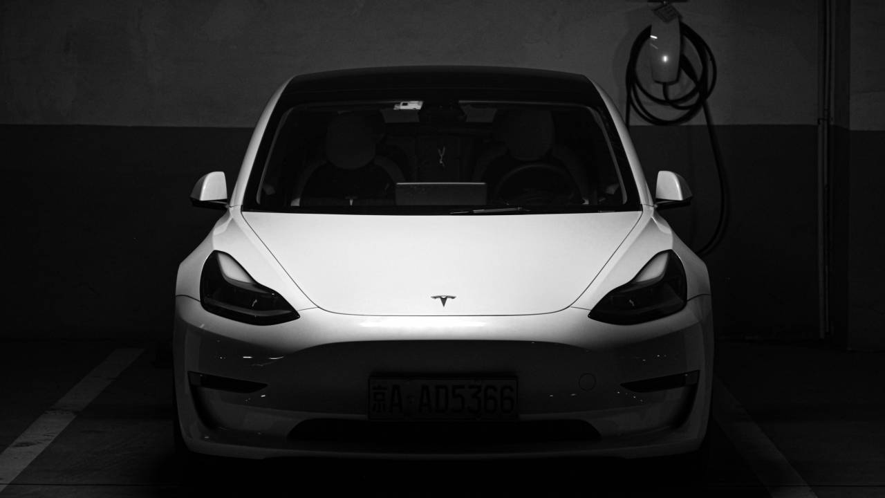 China não confia no tratamento que Tesla dá aos dados coletados por seus carros