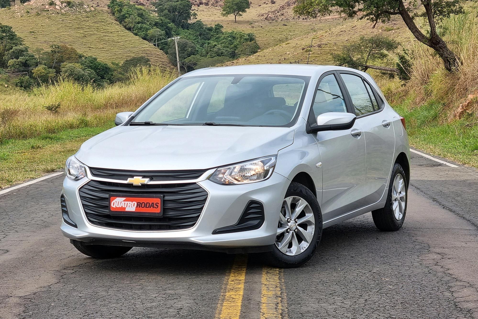Chevrolet Onix e Onix Plus terão controle de luminosidade interna em