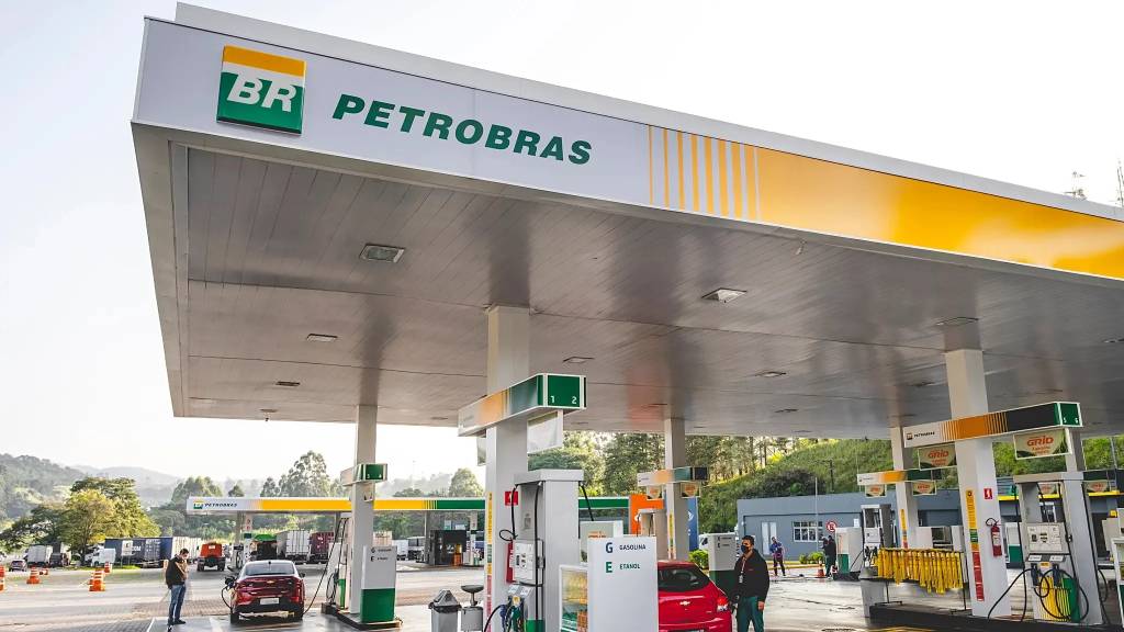 Posto combustível gasolina álcool diesel petrobras (4)