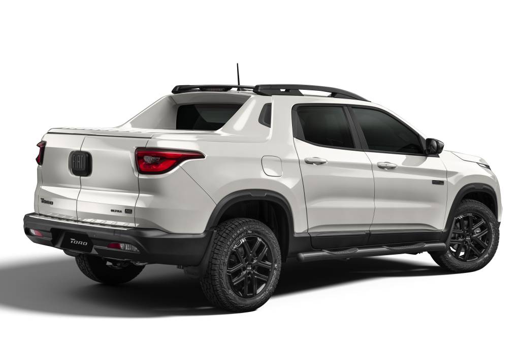 Fiat Toro Ultra ganha novas cores, entre elas, o branco Polar