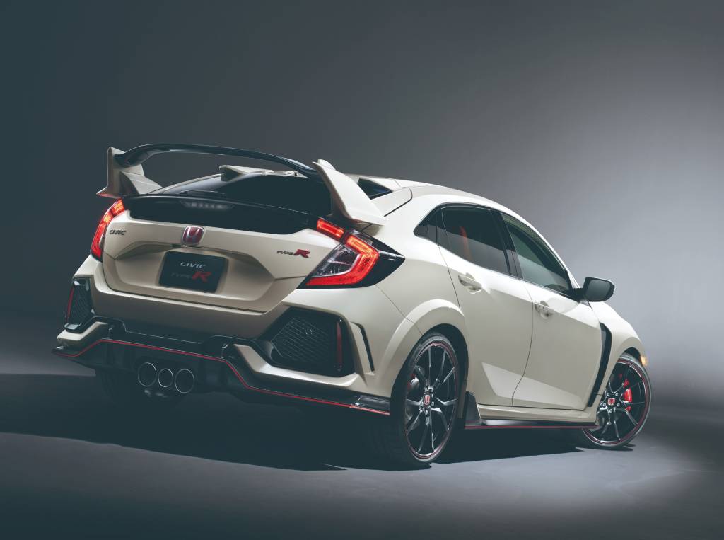 HONDA CELEBRATES 25 YEARS OF THE CIVIC TYPE R Honda civic type r gen 5
