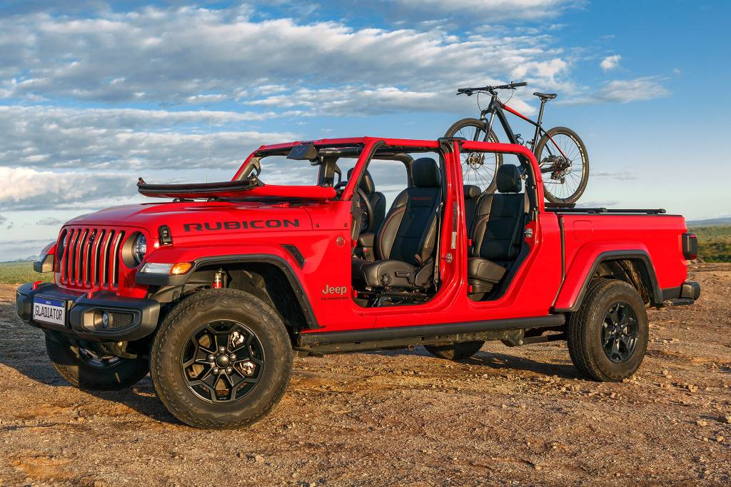 Jeep Gladiator 4xe: picape do Wrangler terá versão híbrida em 2025