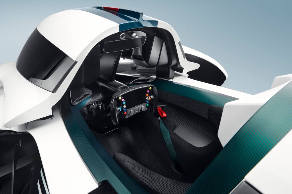 Cockpit do McLaren Solus GT
