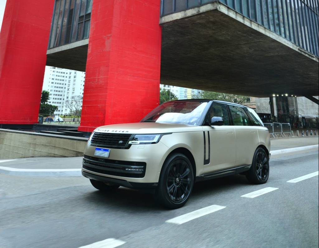 Range Rover First Edition