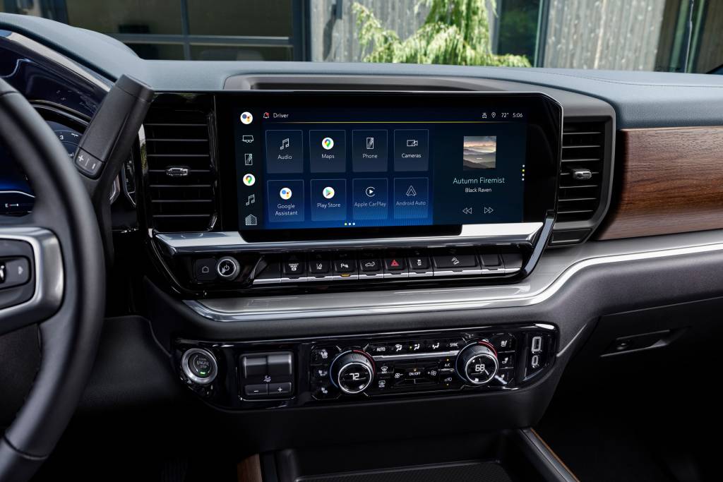 2024-Chevrolet-Silverado-HD-28 Chevrolet Silverado HD