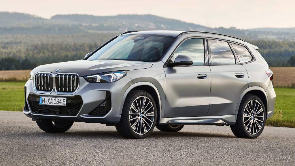BMW iX1 xDrive30-33 BMW iX1