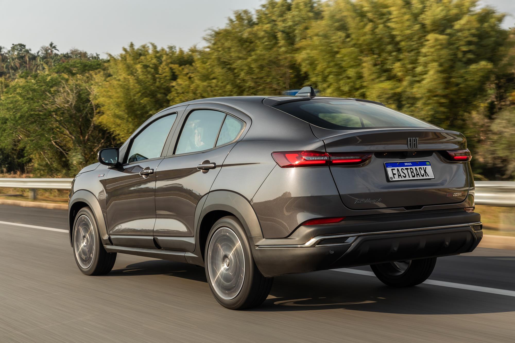 SUV Fiat Fastback, irmão do Pulse, é lançado com preço de R$ 129.990