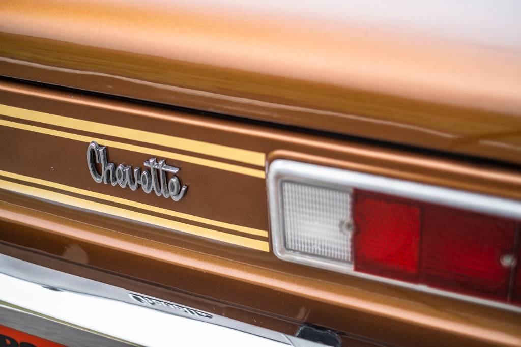 1FLP0073 Chevrolet Chevette detalhe traseira
