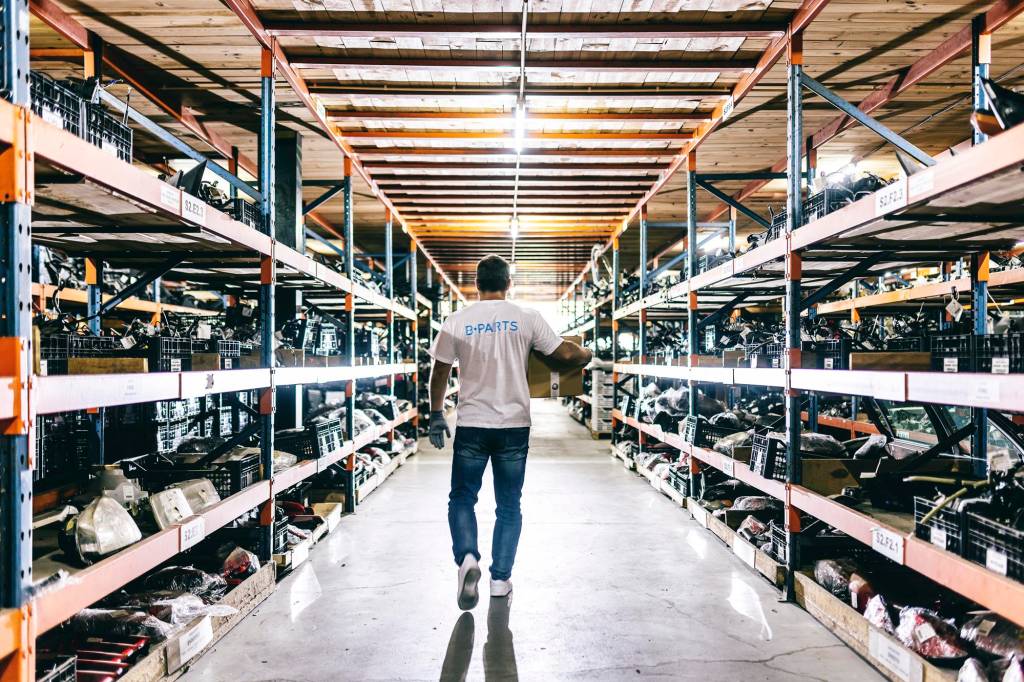 1_ A B-Parts worker collects parts in the dismantlers’ warehouse in Porto, Portugal Sustainera
