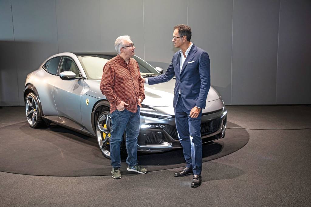 PCG (à esq.) e o chefe do design da Ferrari, Flavio Manzoni