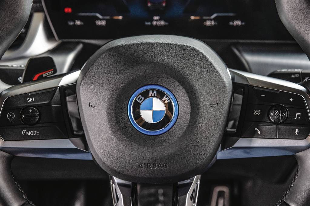 BMW iX1 xDrive30 BMW iX1 xDrive30