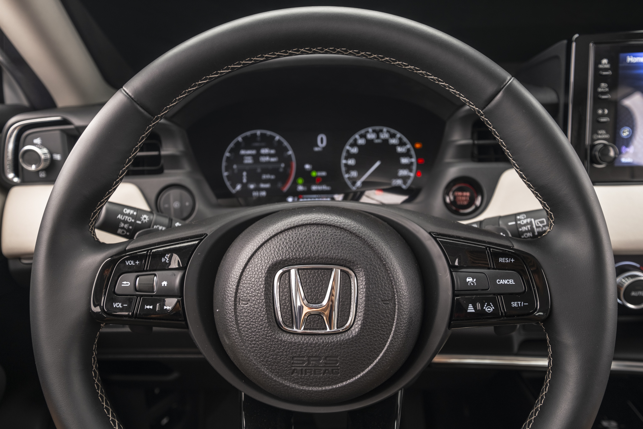 Honda-HR-V-Touring-2023-18.jpg