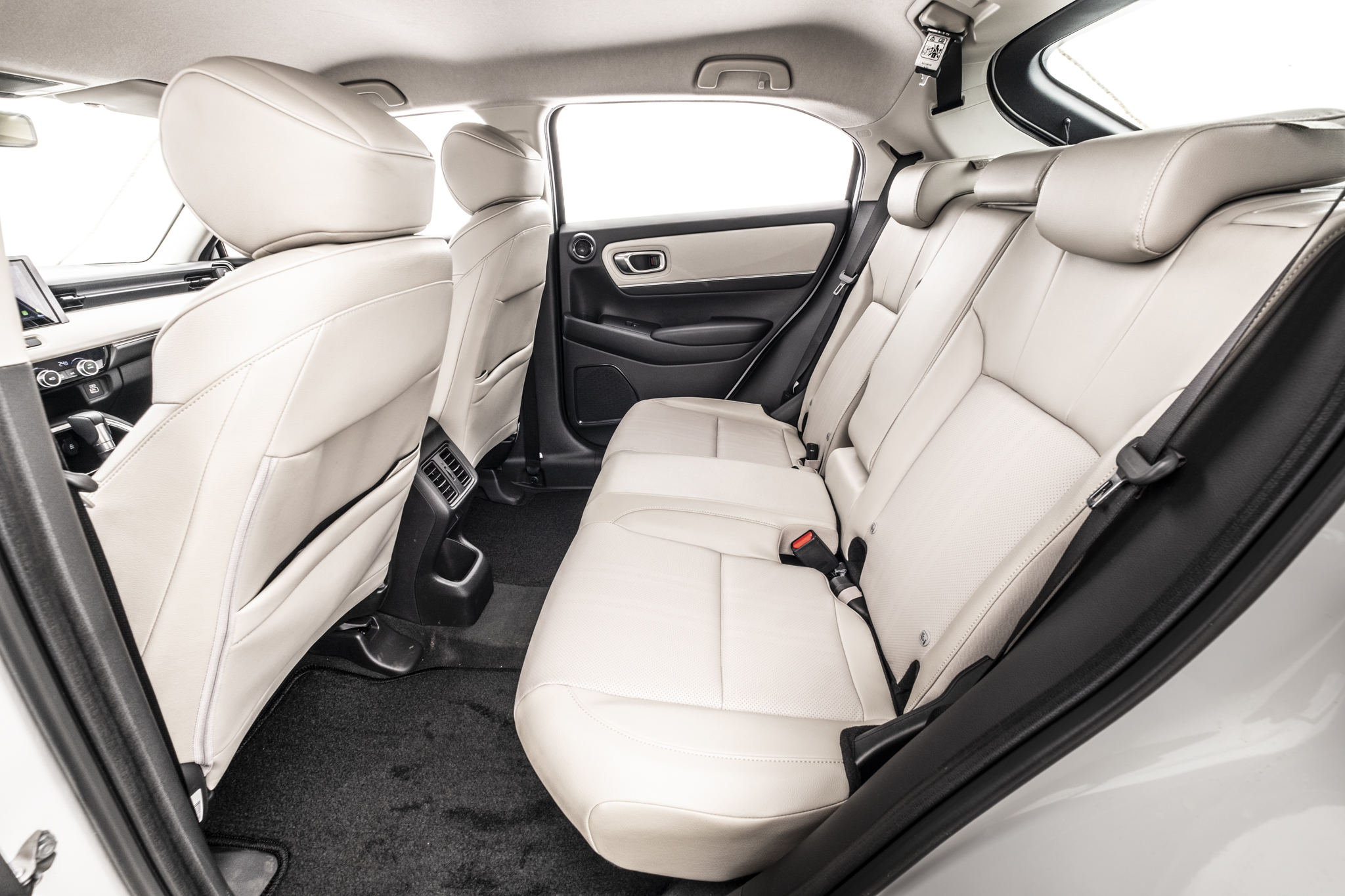 Honda-HR-V-Touring-2023-32.jpg