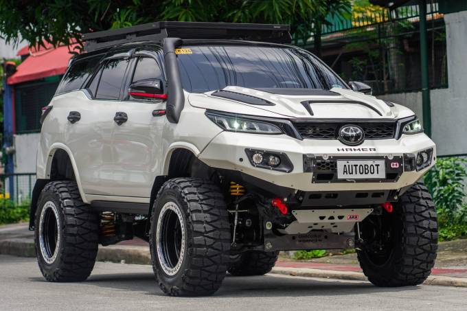 Toyota-Fortuner-Modified-By-Autobot-14
