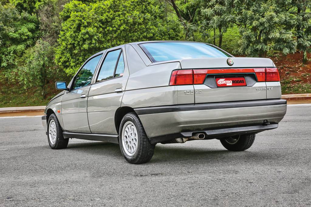 Alfa Romeo 155 Alfa Romeo 155