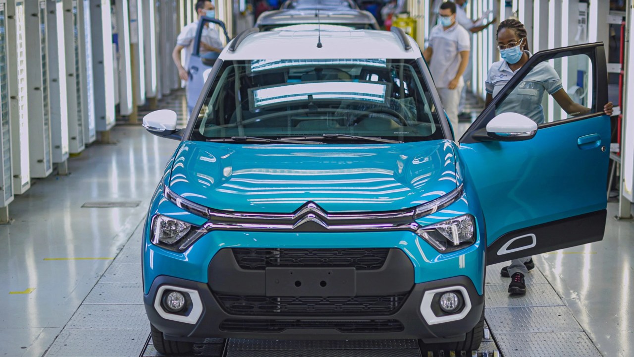 Novo Citroën C3 é fabricado em Porto Real (RJ)