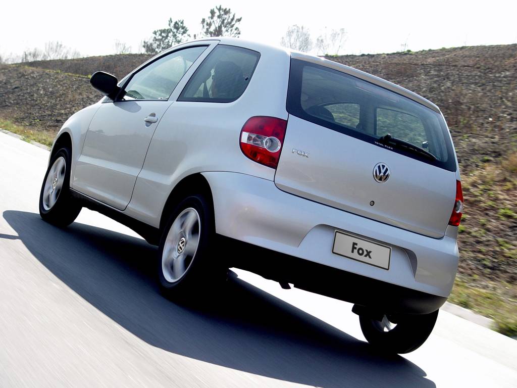 volkswagen-fox-1-0-2003-02 volkswagen-fox-2003