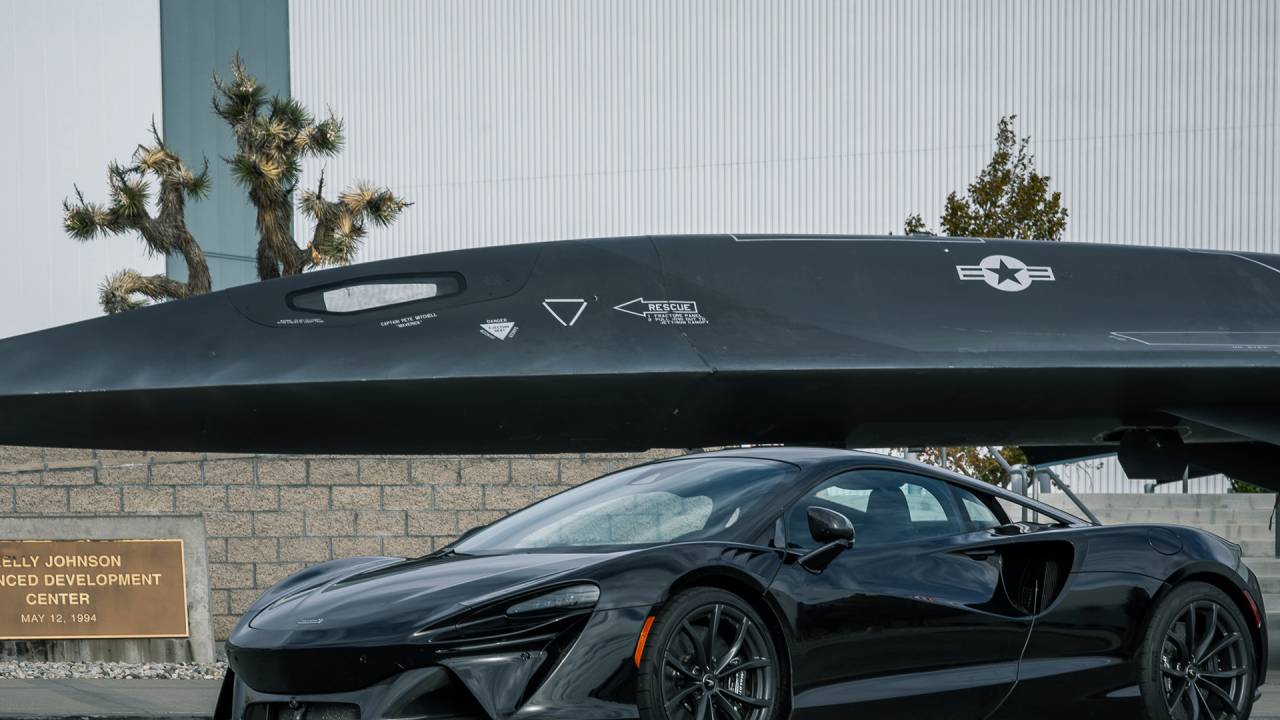 McLaren se juntará à quase-mítica Skunk Works para desenvolver novas tecnologias