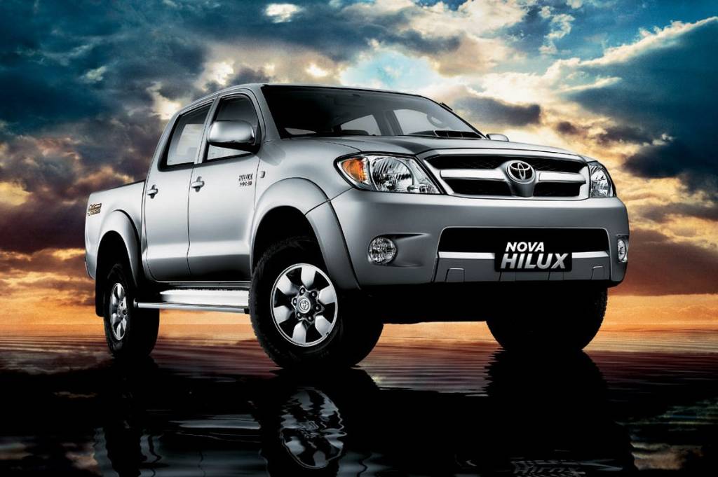 Nova-Hilux-cabine-dupla Hilux 2005