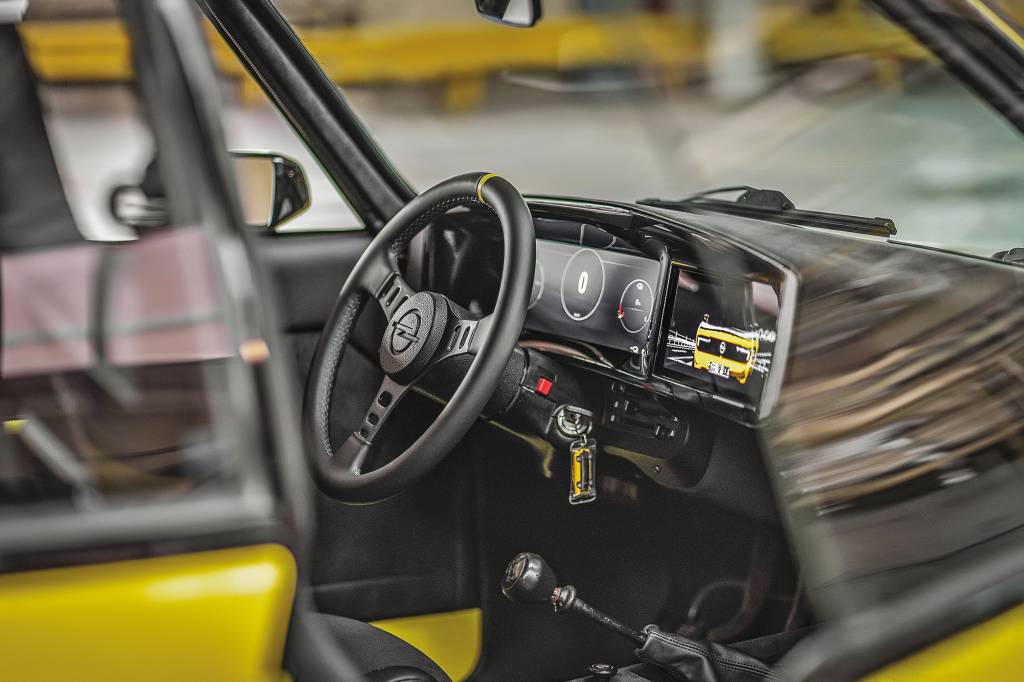 Opel Manta GSe ElektroMOD (2021) Opel Manta GSe ElektroMOD (2021)