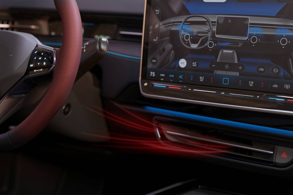 Warm your hands by voice command – very easy in the ID.7: The steering wheel heating is activated automatically, in addition, air flows specifically to the hands on the steering wheel.