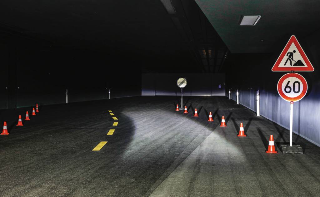 Como funcionam os novos faróis da Porsche com mais de 65.000 luzes