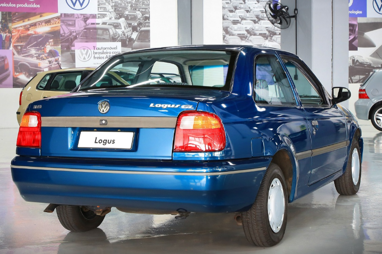 Volkswagen Logus GL exibido no museu da Volkswagen