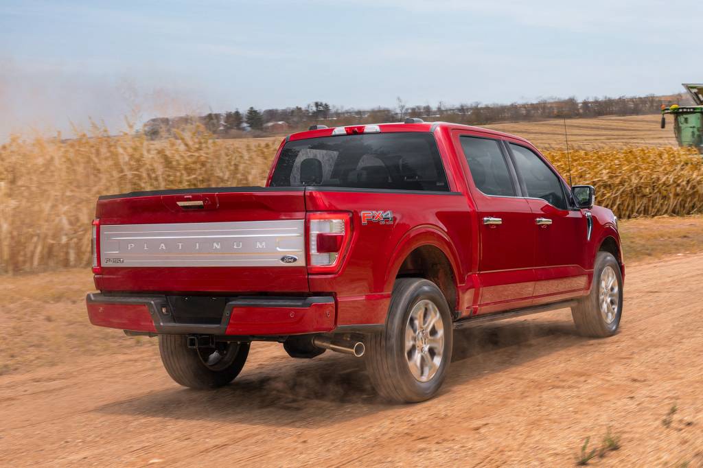 F-150_Platinum_51 Topo de linha, versão Platinum tem visual que remete ao luxo em todos os detalhes
