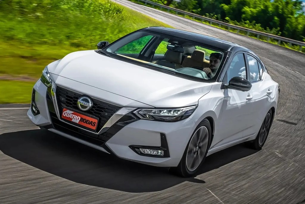 Quanto custa manter um Sentra Exclusive de R$ 176.690?