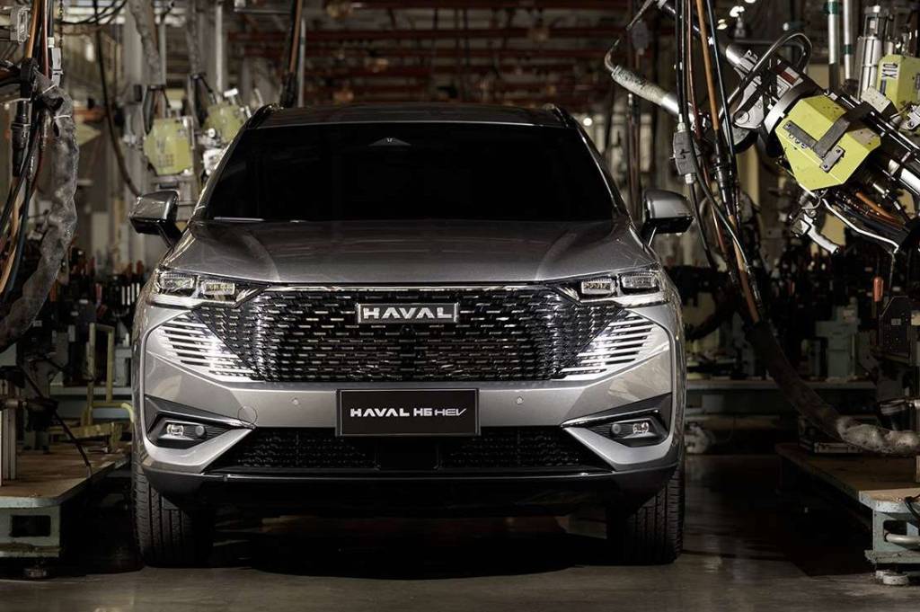Haval H6 HEV (7) A partir do ano que vem, fábrica de Iracemápolis (SP) começa a produção exclusiva de modelos eletrificados