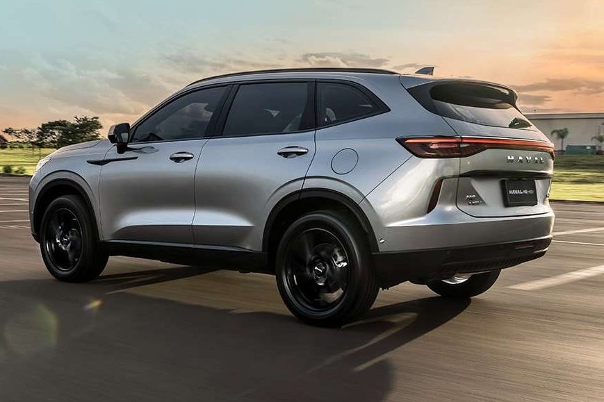 Haval H6 HEV Modelo é híbrido e tem performance altamente esportiva, mas preço é de Compass intermediário