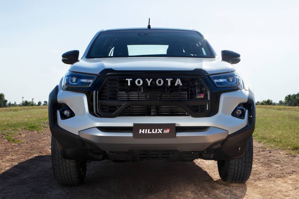 Toyota Hilux GR-Sport Toyota Hilux GR-Sport