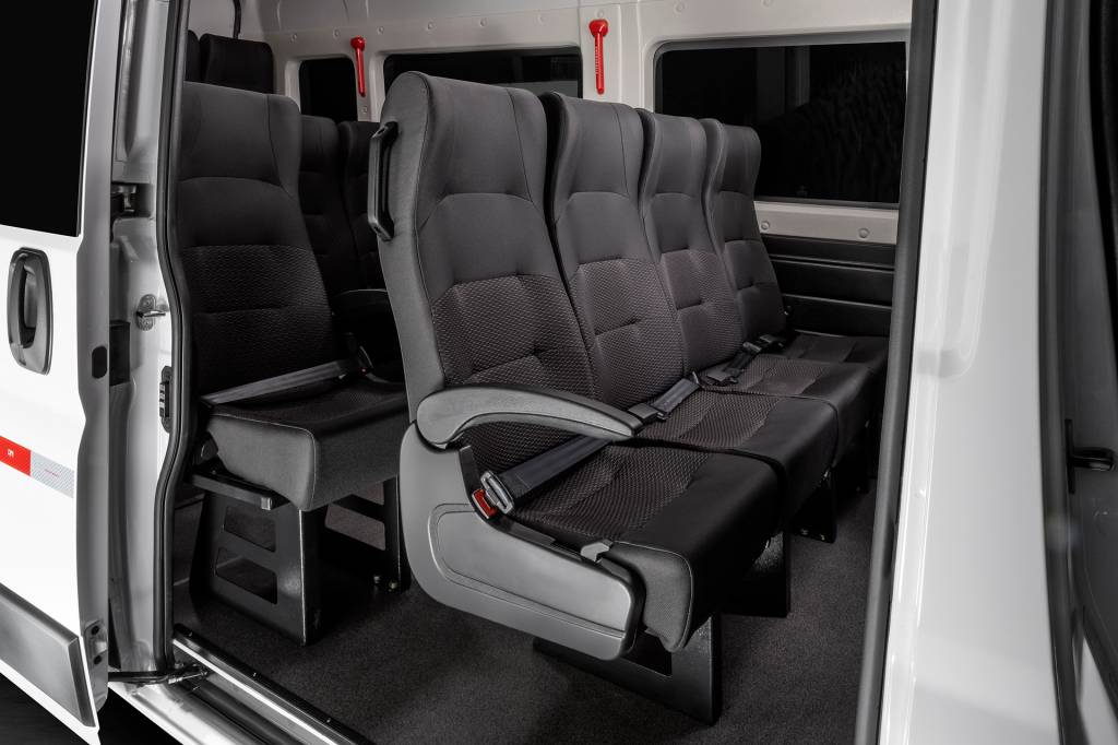 Fiat_Ducato_My23_Minibus_Executive_0009 Fiat_Ducato_My23_Minibus_Executive_0009