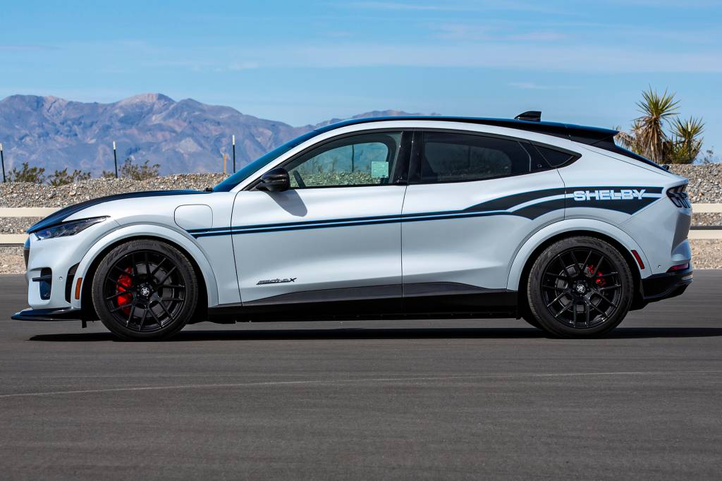 Shelby Mustang MachE GT (2) Shelby Mustang MachE GT (2)