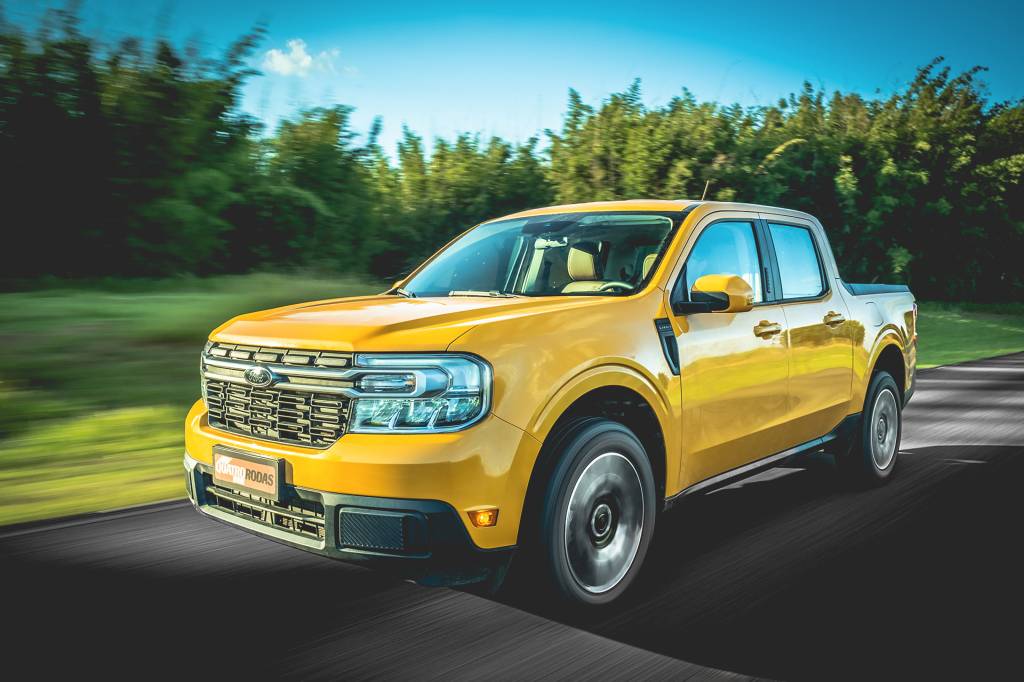 Consumo e aceleração da Maverick Hybrid superam com folga números da Toro a diesel