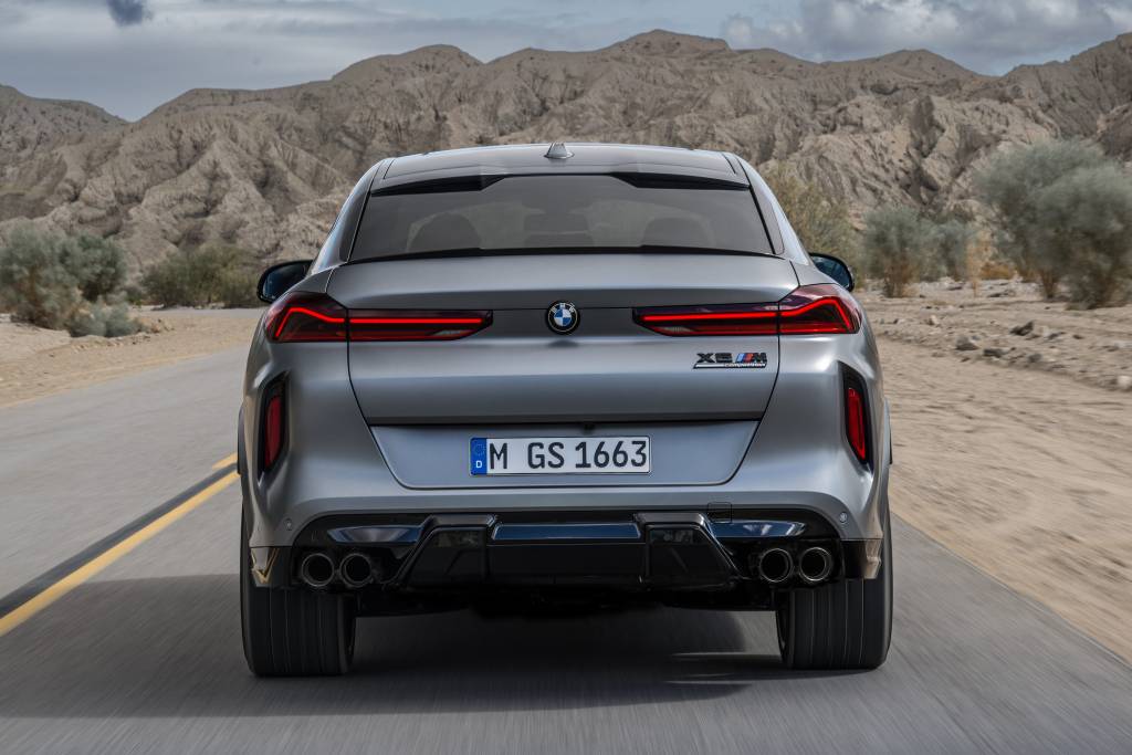 P90495569_highRes_the-new-bmw-x6-m-com