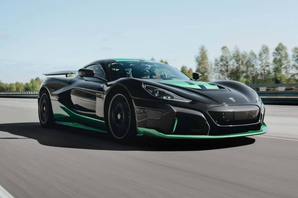 Rimac Nevera bate 23 recordes em apenas um dia de pista