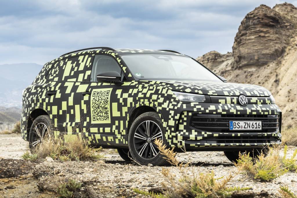 Novo VW Tiguan tem imagens vazadas e revelam traseira de T-Cross e Nivus