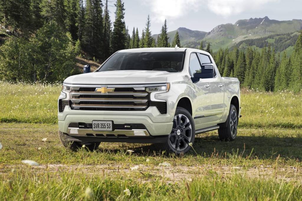 chevrolet-silverado-23 chevrolet-silverado-23