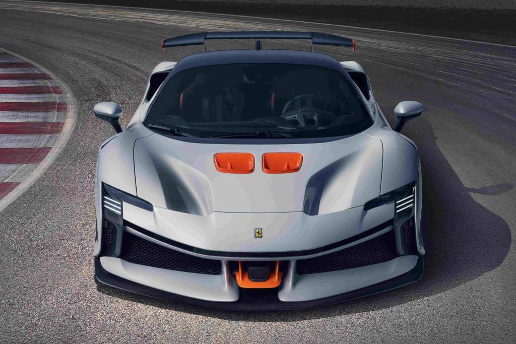 Ferrari híbridas têm garantia com prazos para atualização da bateria
