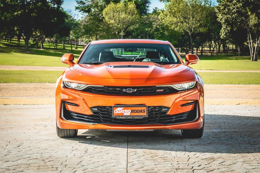 Chevrolet Camaro pode se tornar SUV elétrico para rivalizar com Mustang Mach-E