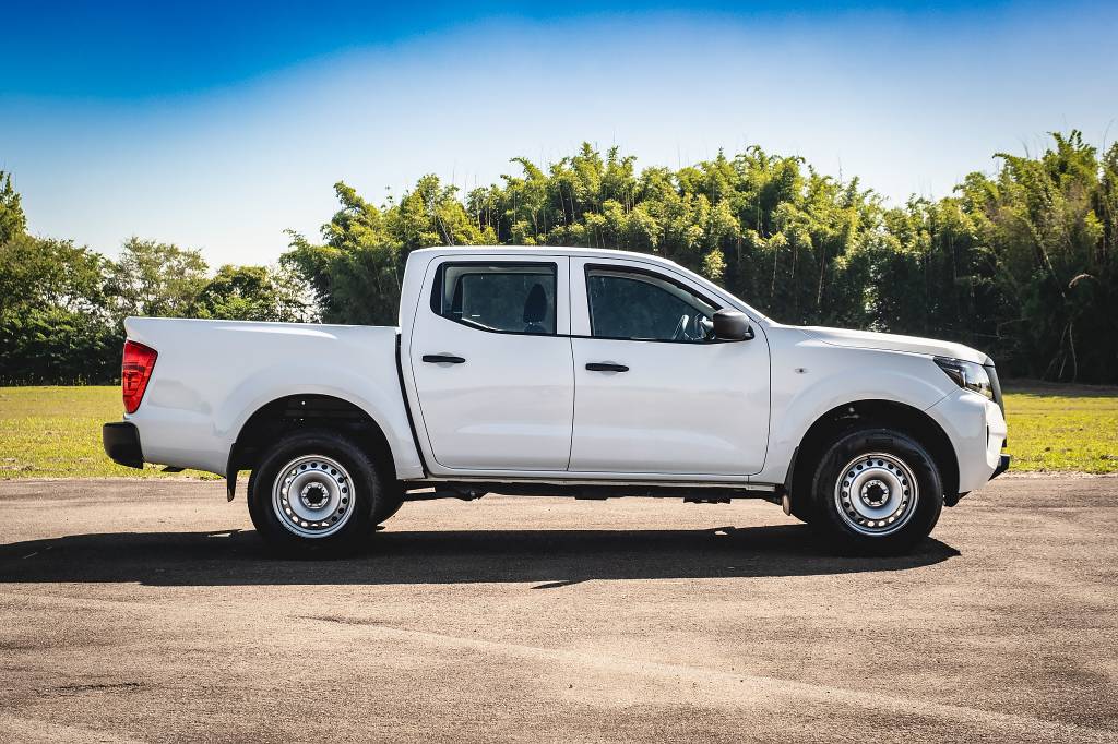 Nissan Frontier S