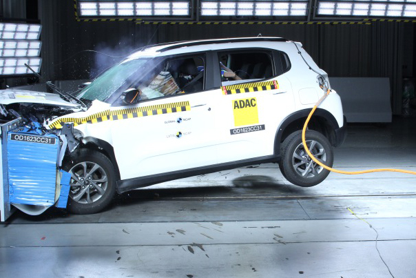 Latin NCAP Citroën C3 (1) Estrutura do habitáculo do C3 foi considerada inadequada
